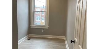 799 Linnard Street Gallery 13