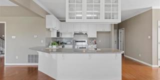 8617 Jonquil Gallery 10