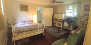 1032 Curran Street Gallery 6