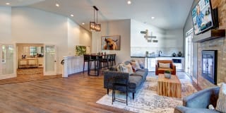 Woodlake Apartments Gallery 43