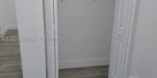 2025 NW 91 Gallery 3