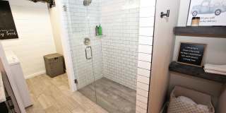 Fully renovated ranch with finished basement, flat fenced in backyard, walking distance to Canton St., Roswell Gallery 26
