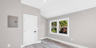 715 Evans Street 2 Gallery 16