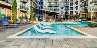 605 West End Gallery 2