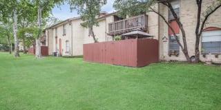 Forest Oaks Gallery 12