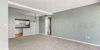 520 S Chaparral Street Gallery 7