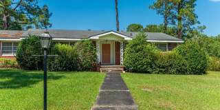 73 Oaklawn Square Gallery 1