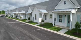 New Construction Upscale Single Story Townhome in Gated Community Gallery 5