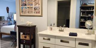 1707 Consulate Place Gallery 10