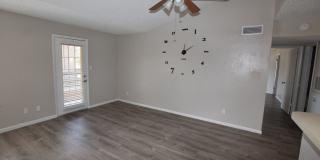 2 Bedroom, 1 Bath Condo for Rent at 5533 Chrishire Way #F201 Orlando, FL 32822 Gallery 9