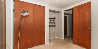 Charming 2 Bedroom Home in Normal Gallery 23