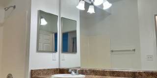 Great Condo in Roseville Gallery 16
