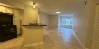 4548 Commander Drive - 1unit 1416 4548 Commander Drive - 1unit 1416 Gallery 5