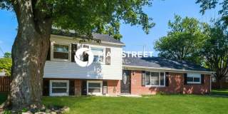 875 Maple Drive Gallery 1