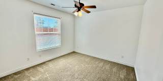 4-BR Home in Shadow Mountain @ Green Valley Gallery 28