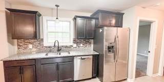 4 Bedroom 3 Bathroom Home Gallery 7