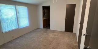 Comfortable 3BR Home in Sought-After Buford City Schools Gallery 16