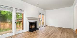 Newly Renovated 2-Bedroom Townhome in the Heart of Green Hills Gallery 5