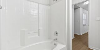 Luxurious Lakeside Living: Spacious 2-Bedroom Retreat starting at $1,339 - $1,424 Luxurious Lakeside Living: Spacious 2-Bedroom Retreat starting at $1,339 - $1,424 Gallery 13