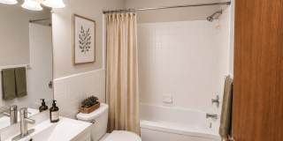 Richfield Square Apartments Gallery 22