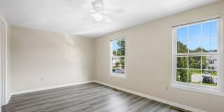 SPACIOUS 3 BEDROOM 2.5 BATHROOM TOWNHOME IS IMMEDIATELY AVAILABLE IN OLNEY Gallery 19