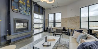 Pullman Pointe Gallery 14