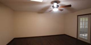 Beautiful 3 Bed 2 Bath Home in Tyler's Azalea District Gallery 25
