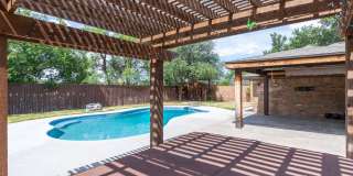 3/2.5/2 with a POOL!  FAIRWAY OAKS! Gallery 55