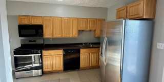 3413 WALLFORD Drive Gallery 6