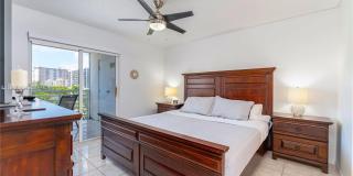 17801 N Bay Rd Gallery 5