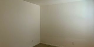 3 bed 2 bath 2 car garage Townhome "On the Strip" South Las Vegas Blvd Gallery 24