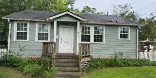 Must See this 3/2 Cottage Home 3712 Hyacinth Ave. Near LSU Lakes Gallery 13