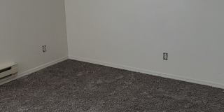 2140 Stace St Gallery 10