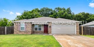 Beautiful 4-Bedroom Home in Fayetteville – Ideal for Comfortable Living! Gallery 1