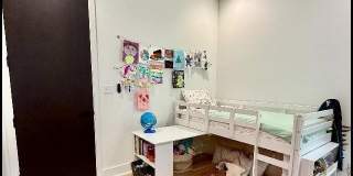 519 E 17th Street Gallery 13