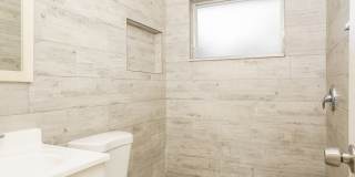 Alluring  Single Family Home | 3 BR/2BA | Front and Backyard! Gallery 15