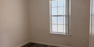 2516 Country Club Drive Gallery 20