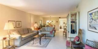 5880 Midnight Pass Road Gallery 16