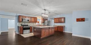 9220 MCINTOSH Road Gallery 6
