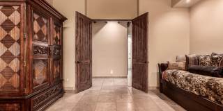 36138 N SUMMIT Drive Gallery 9