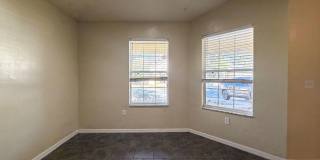 Pet Friendly 3/2 Home in Sorrento Available NOW! *Approved Aplication* Gallery 7