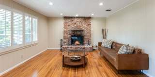 13429 Cantara Street Gallery 7