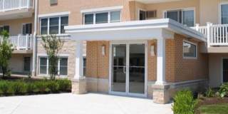 200 Ocean Park Avenue Gallery 4