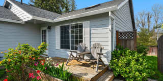 307 NW Angela Lane Hillsboro, OR 97214 307 NW Angela Lane Hillsboro, OR 97214 Gallery 6