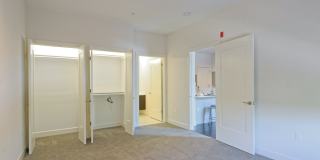 24 N Main Street - 2F Gallery 11