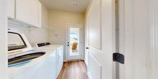 Beautiful Newer Construction Home on Mimms Trail! Gallery 10
