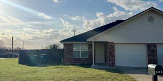 501 Manhattan Dr Gallery 1