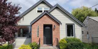 Beautiful Home In Tracyton Gallery 1