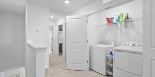 Beautifull Furnished Townhome - Nokomis - 2 Bedroom 2.5 bath plus office -1 Car Garage Gallery 37