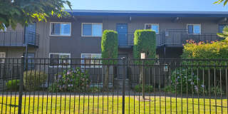 2 Bed Condo by Tacoma General Hospital! Gallery 1